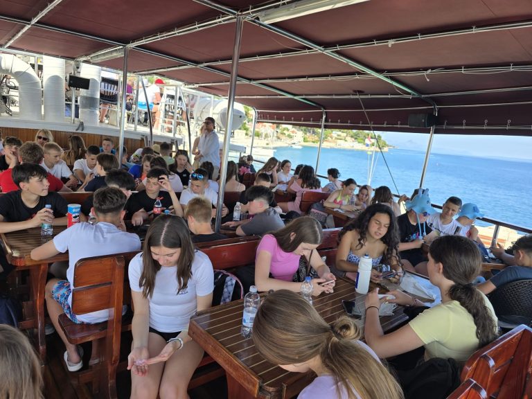 8005a216-1677-4fad-baa9-7953cb6cb87c